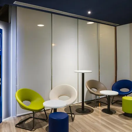 Hotel Ibis Budget Centro 2*