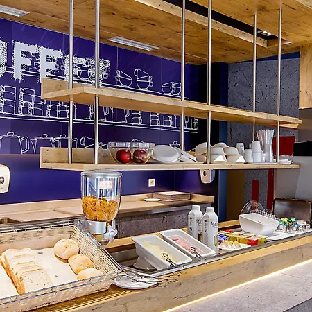 Отель Ibis Budget Centro