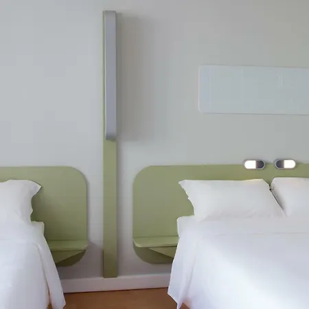 Ibis Budget Centro Hotel 2*